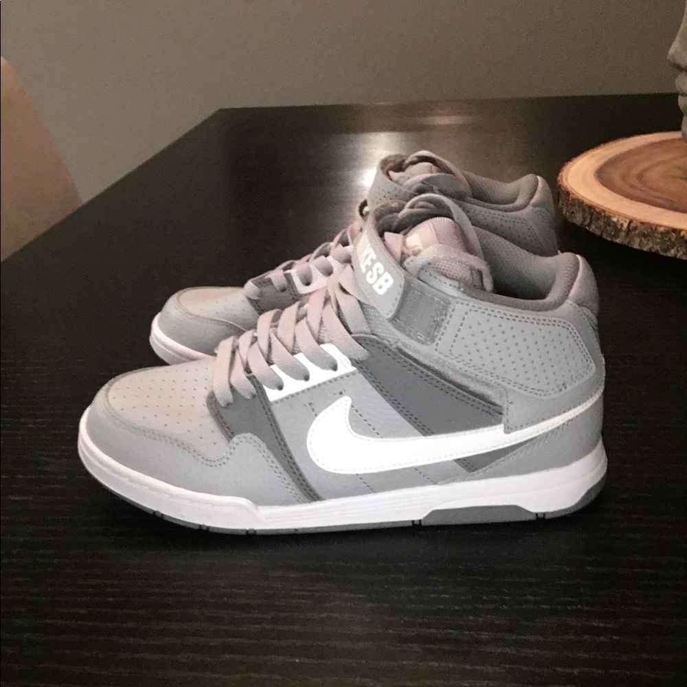Nike high tops